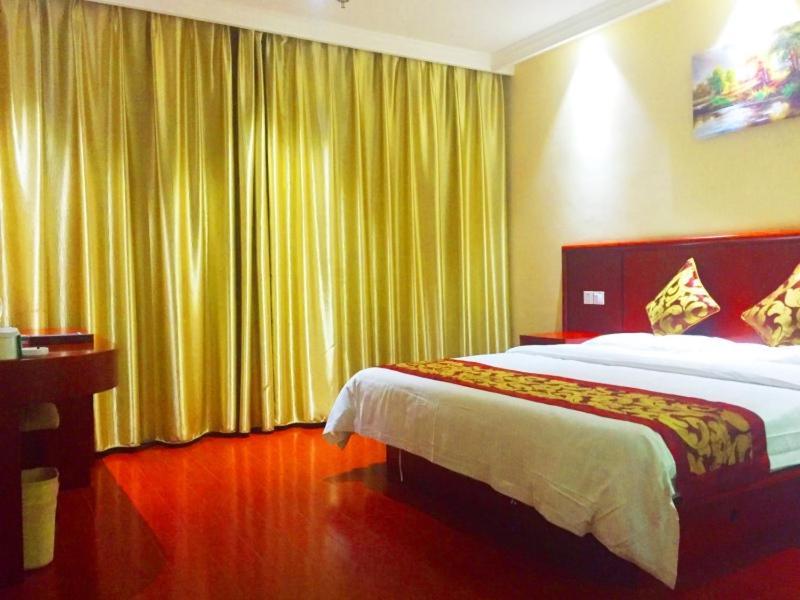 Greentree Inn Jiangsu Nantong Qidong Bus Station Express Hotel Hexingzhen エクステリア 写真