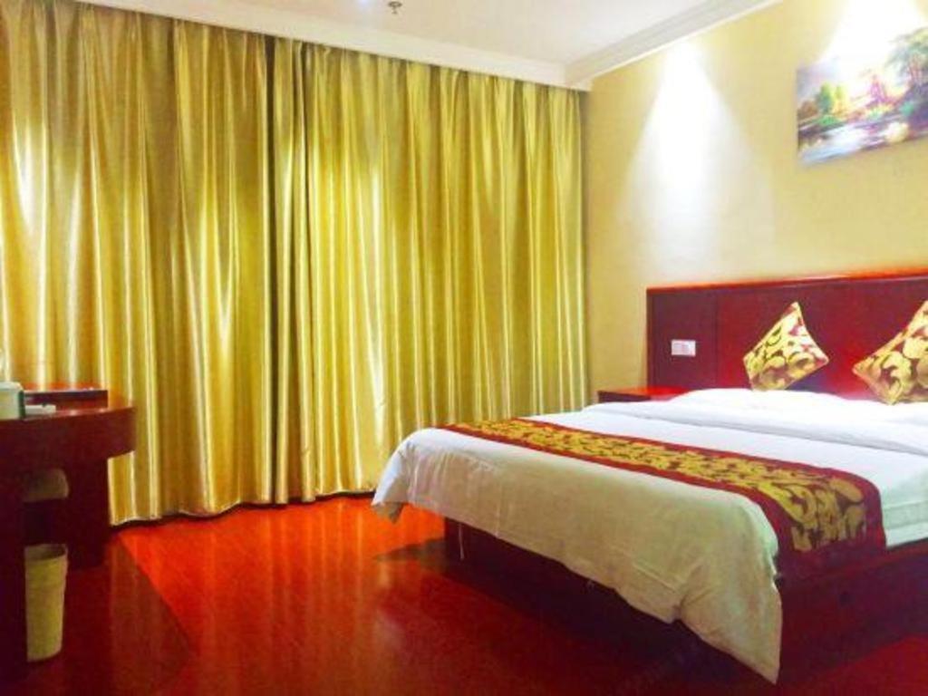 Greentree Inn Jiangsu Nantong Qidong Bus Station Express Hotel Hexingzhen エクステリア 写真